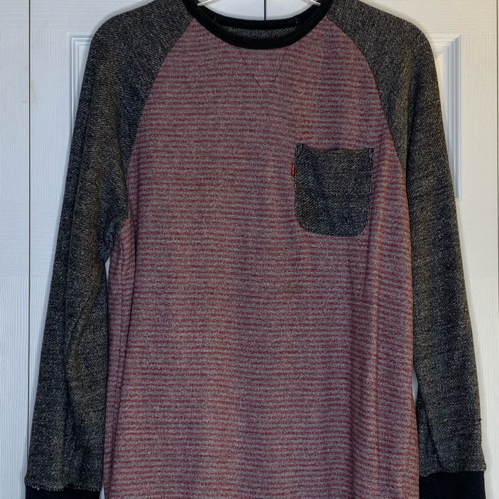 Men's Levi's Strauss Crew Neck Sweatshirt Pullover Red and Gray Stripes Sz Med